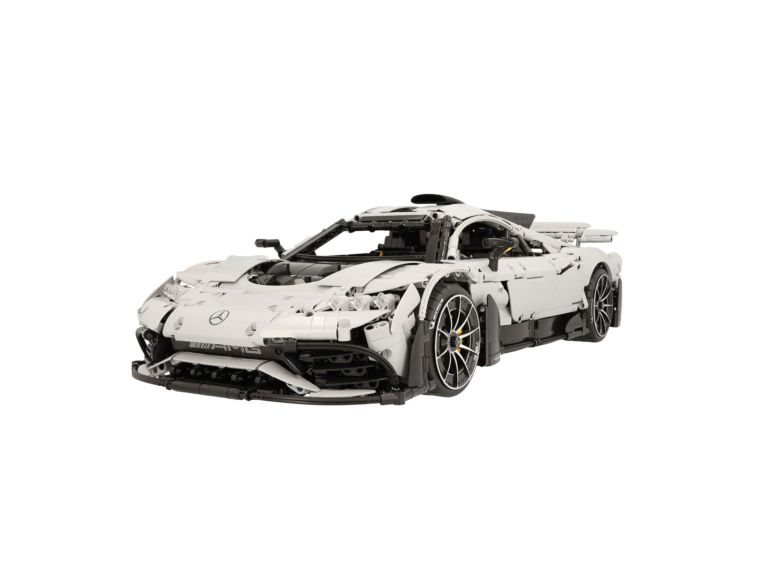 Mercedes-AMG ONE, bloc de construction modèle R/C