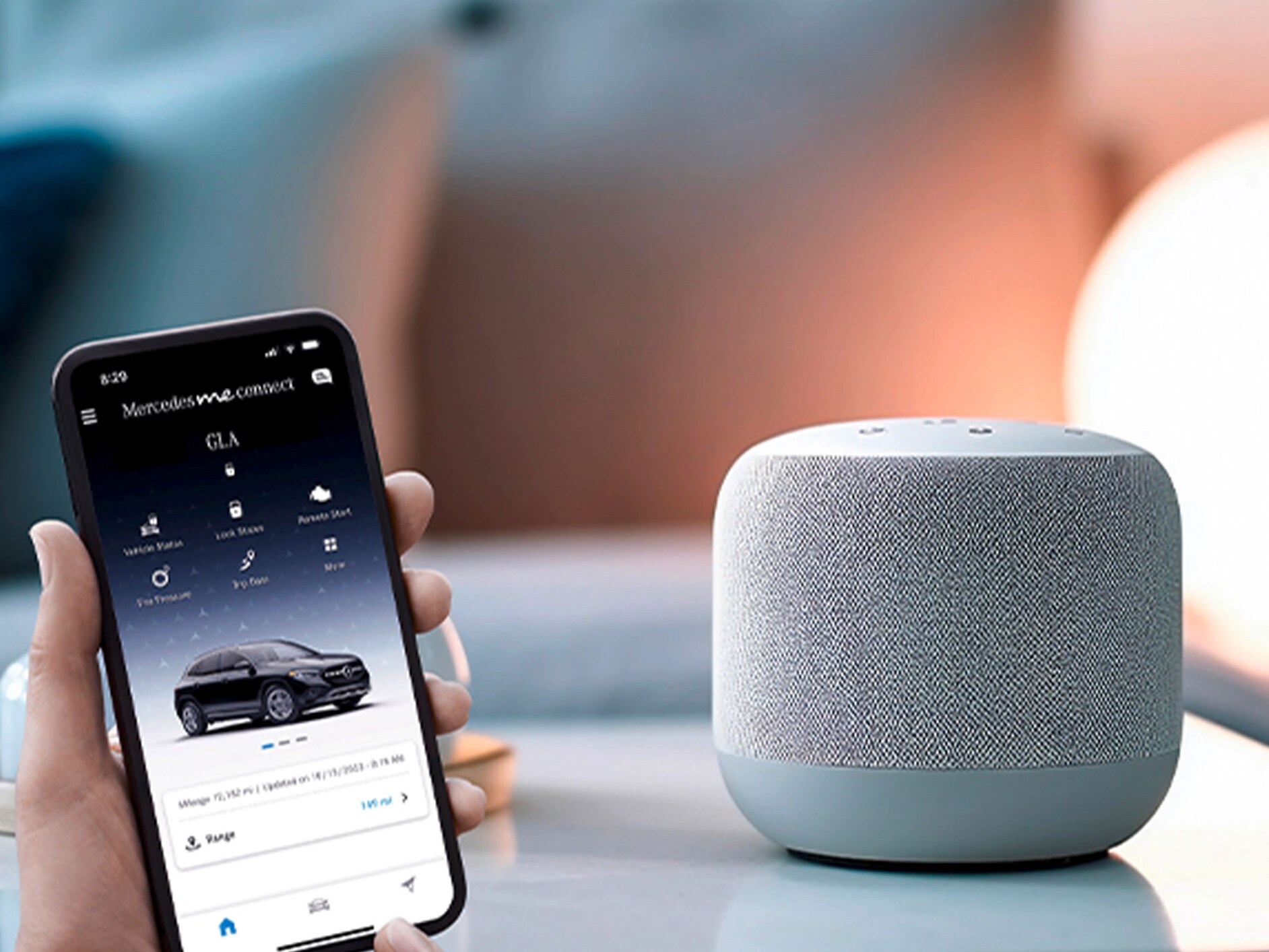 L'interfaccia con i fornitori terzi dell'equipaggiamento di serie dei Digital Extras di Mercedes-Benz.