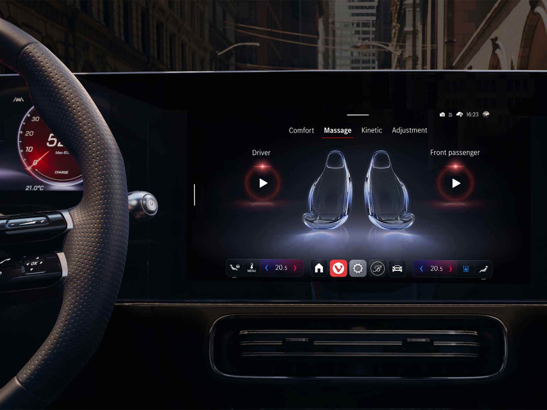 Aktivierung der Massagefunktion | Komfort | Mercedes-Benz Aktivierung der Massagefunktion in einem Mercedes-Benz.