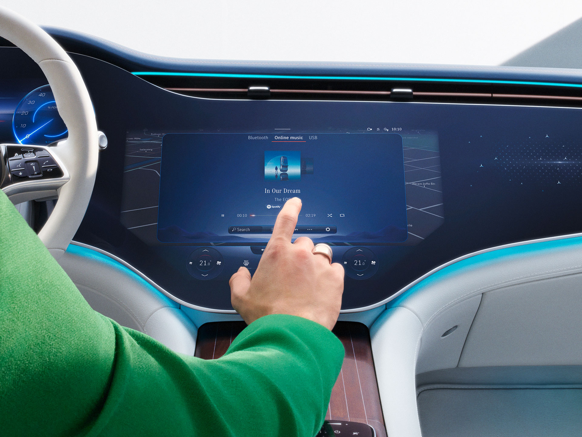 Streaming audio | Multimédia et divertissement | Mercedes-Benz Streaming audio avec MBUX dans l'habitacle d'une Mercedes-Benz.