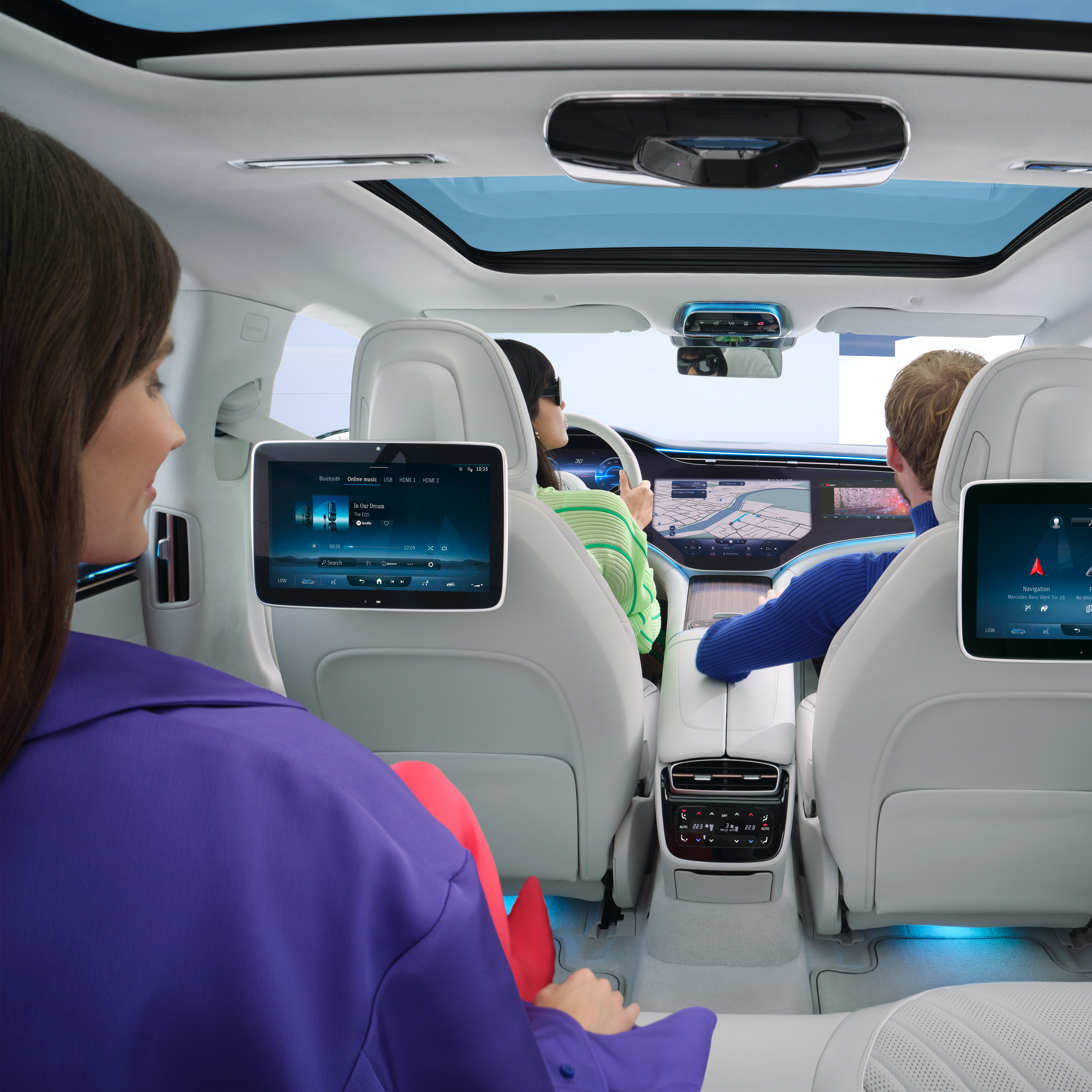 Multimedia und Entertainment | Mercedes-Benz Multimedia und Entertainment in einem Mercedes-Benz.