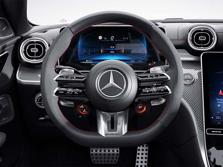 Das AMG Performance Lenkrad in Leder Nappa / Mikrofaser MICROCUT des Mercedes-AMG C-Klasse T-Modells.