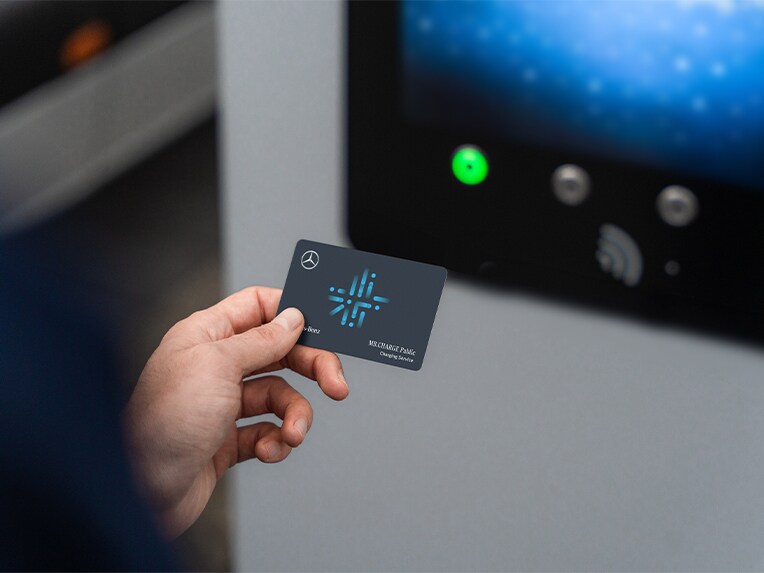 Recharger son véhicule en déplacement avec MB.CHARGE Public.