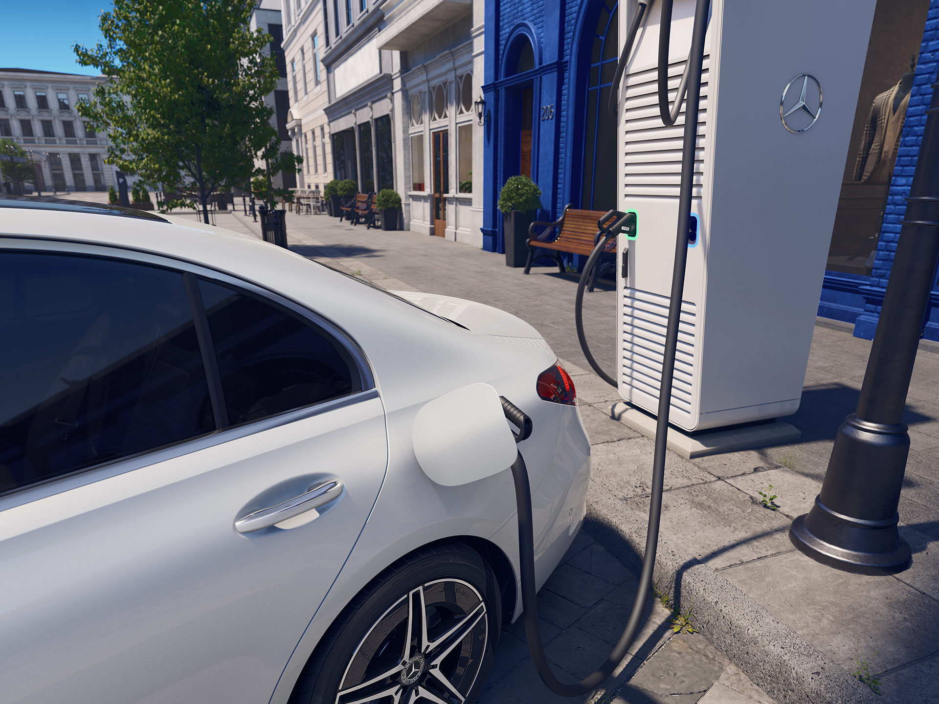 Fahrerlebnis | C-Klasse Limousine | Mercedes-Benz Die Reichweite der neuen C-Klasse Limousine als Plug-in-Hybrid von Mercedes-Benz.