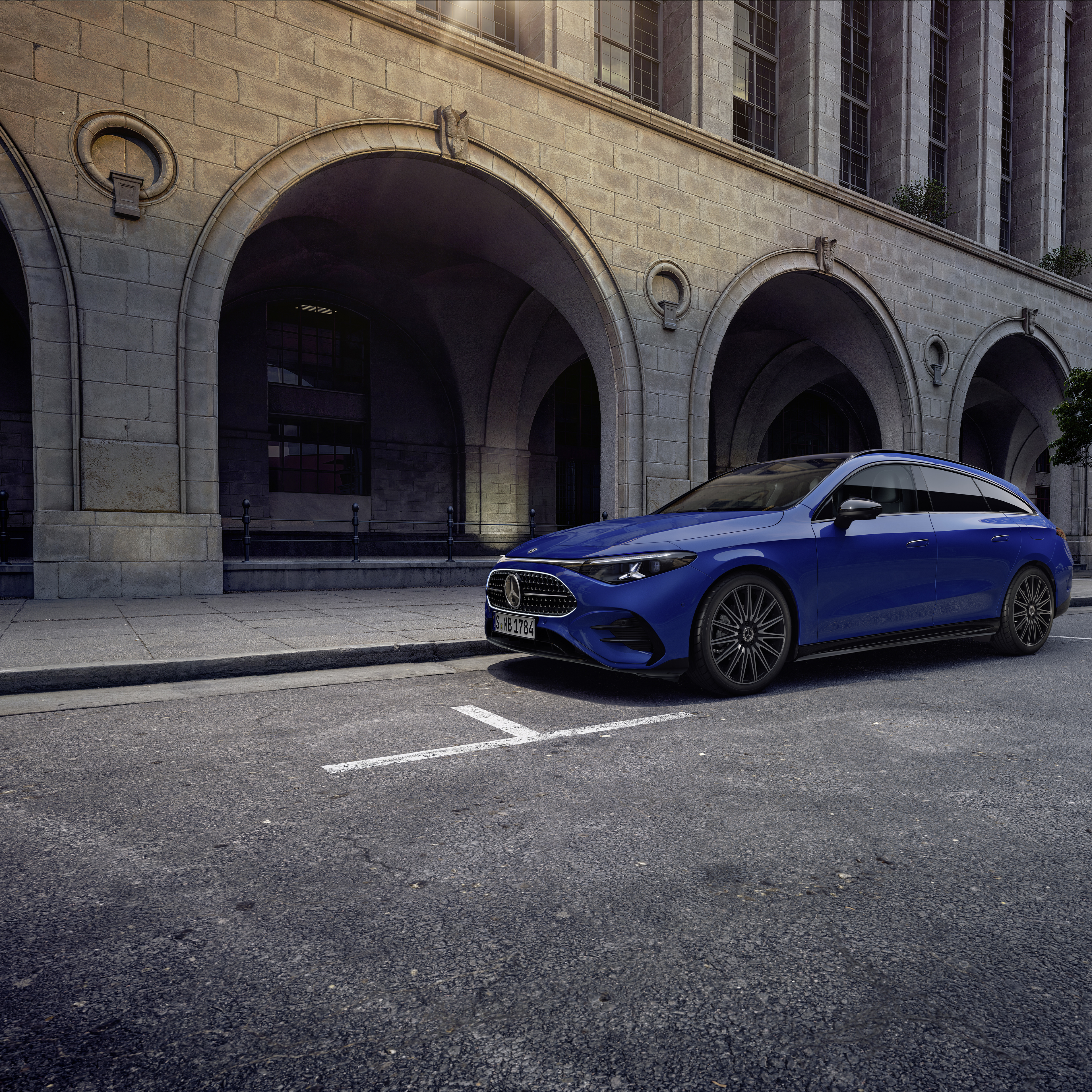 Unterschiede Shooting Brake und T-Modell | T-Modelle | Mercedes-Benz Der Mercedes-Benz CLA Shooting Brake in einer Heckansicht von Mercedes-Benz.