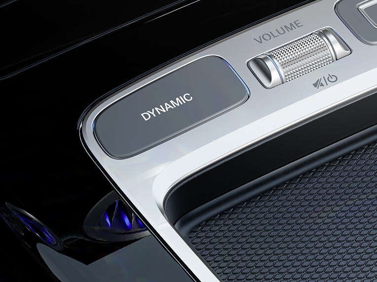 La fonction DYNAMIC SELECT dans la Mercedes-Benz CLA Coupé.