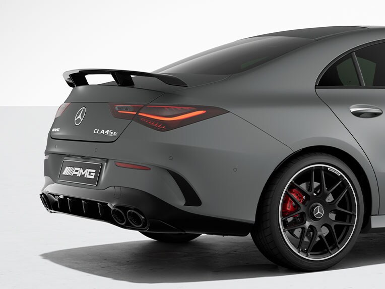 Der CLA 45 S 4MATIC+ von Mercedes-AMG mit AMG Aerodynamik-Paket Plus.