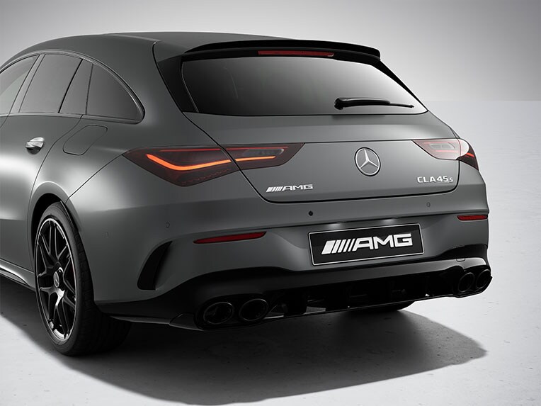 Le Pack Aérodynamique AMG dans la Mercedes-AMG CLA Shooting Brake.