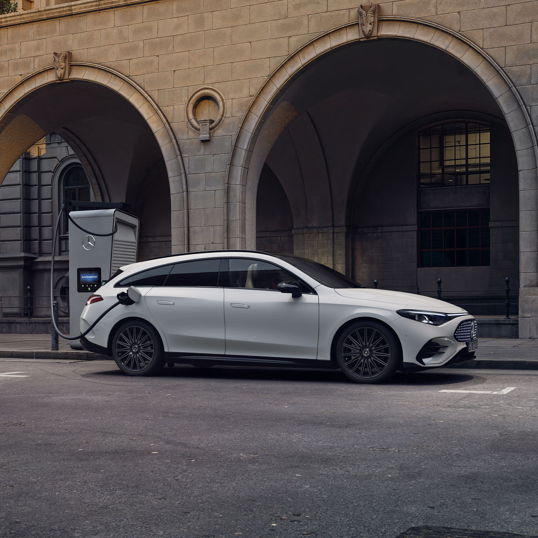 Technologie | CLA Shooting Brake avec technologie EQ | Mercedes-Benz Le tout nouveau CLA Shooting Brake sur sa nouvelle architecture modulaire Mercedes-Benz.