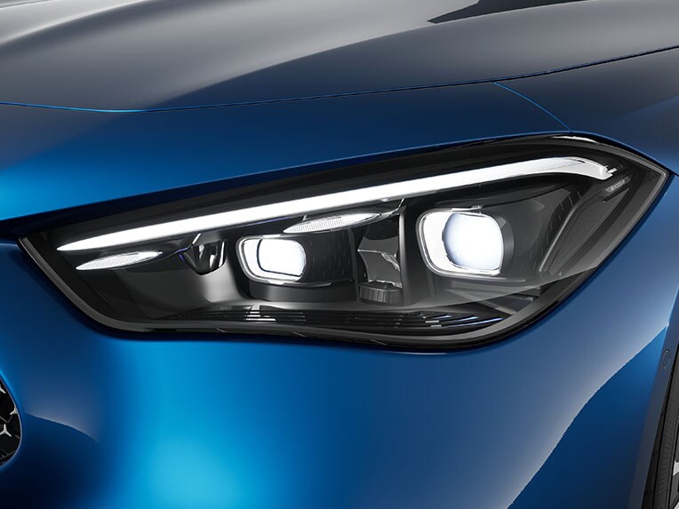 DIGITAL LIGHT des CLE Cabriolets von Mercedes-Benz.