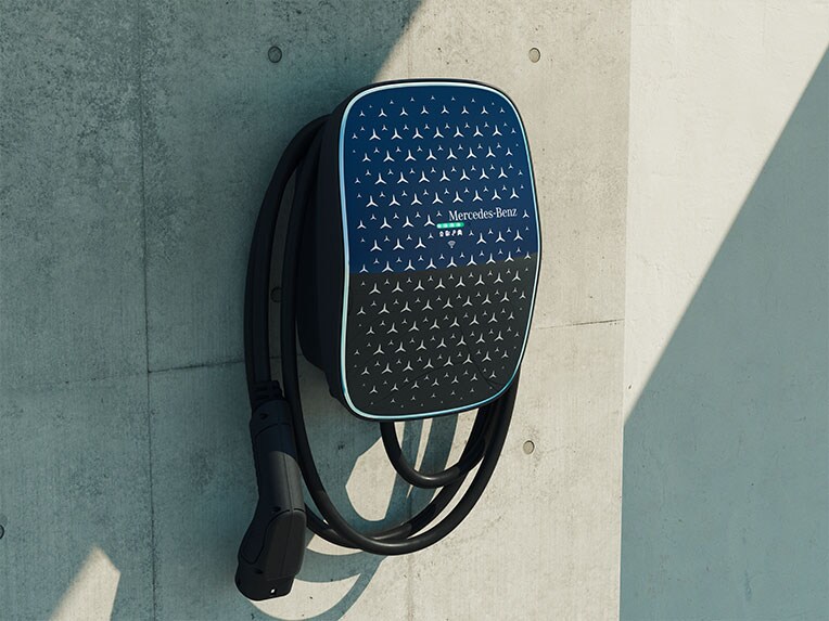 Eseguire la ricarica domestica con il wallbox Mercedes-Benz per la Mercedes-Benz CLE Coupé.
