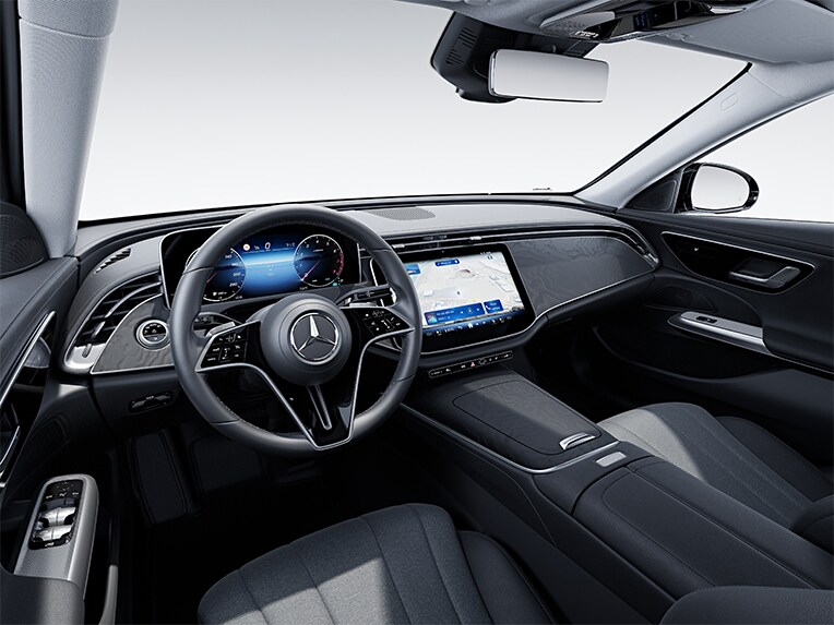Der Innenraum der E-Klasse von Mercedes-Benz mit der Ausstattungslinie AVANTGARDE.