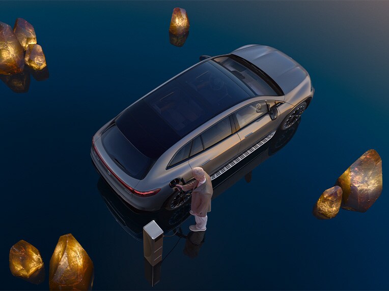 Vue aérienne de l'EQS SUV.