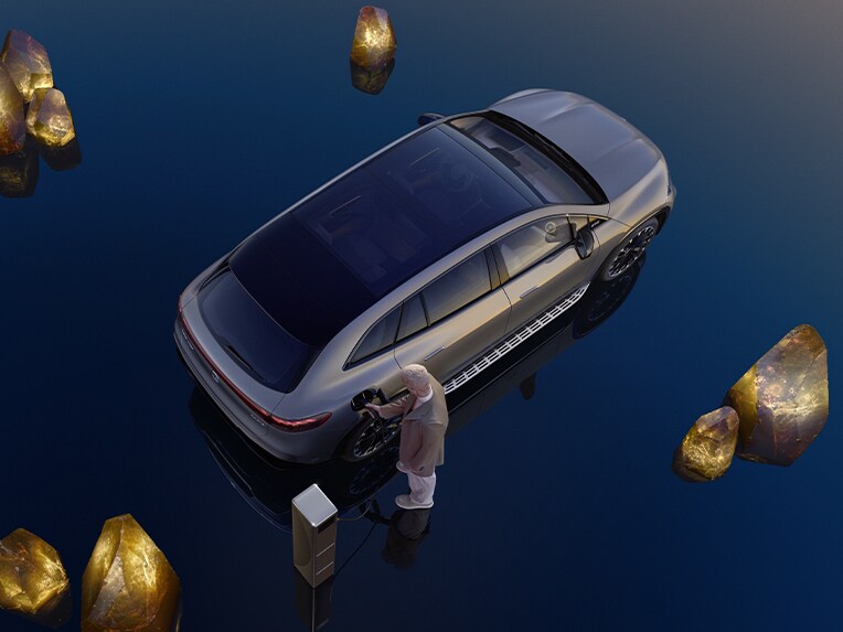 Recharge hivernale avec l'EQS SUV de Mercedes-Benz.