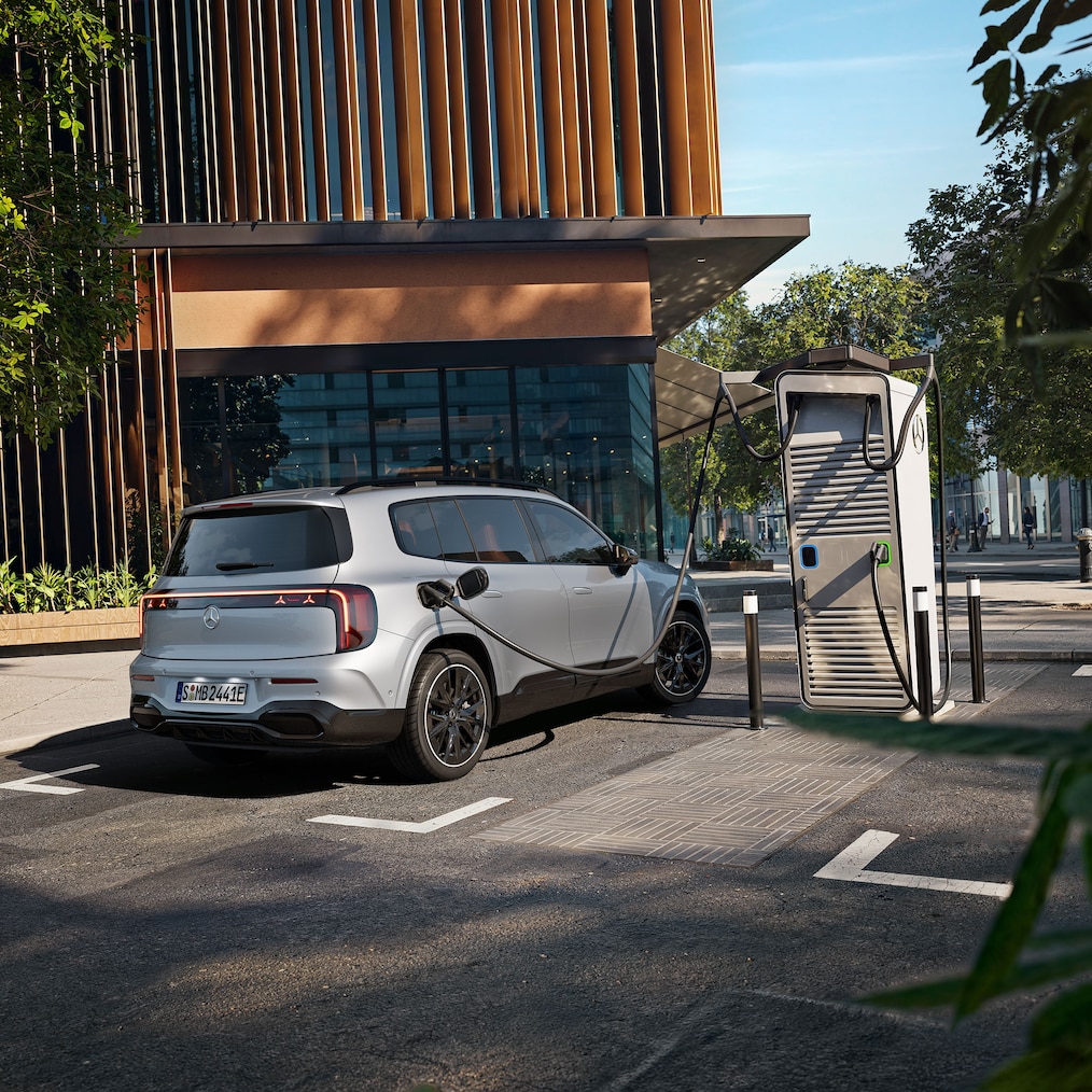 La nuova GLB elettrica con modalità di ricarica rapida.