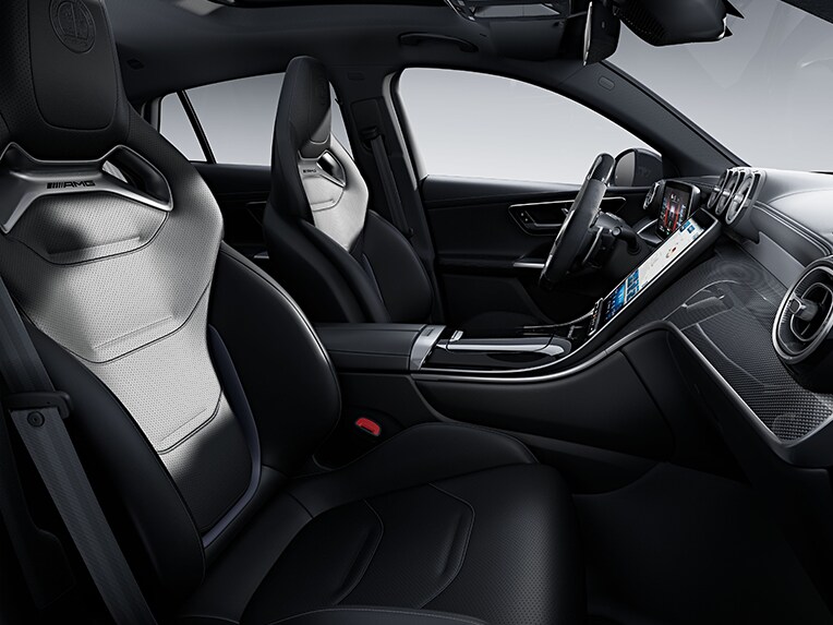 Das Interieur des Mercedes-AMG GLC Coupés mit AMG Performance Sitz-Paket High-End.
