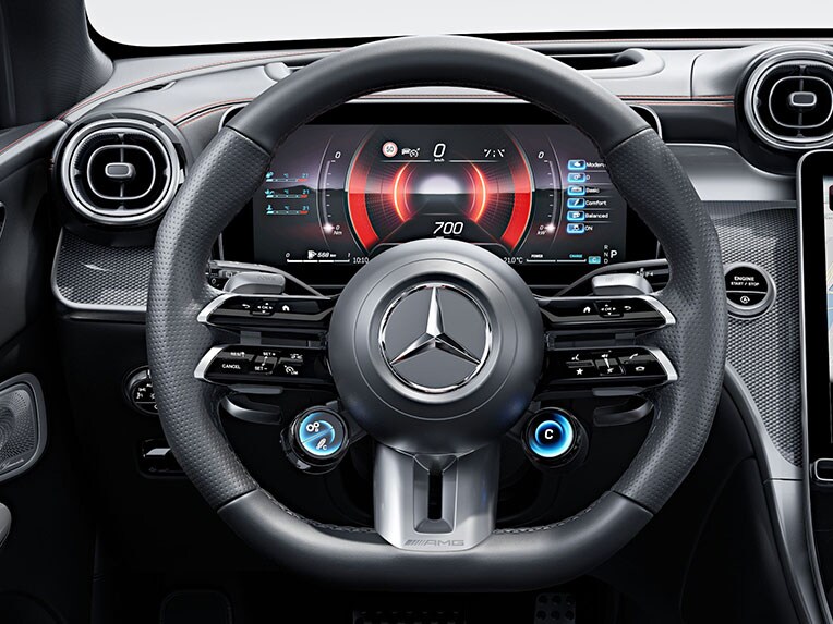 Le volant Performance AMG en cuir Nappa dans la Mercedes-AMG GLC.