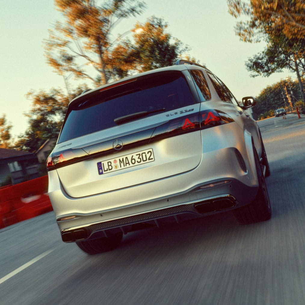 Les tubes de sortie d'échappement AMG du GLE&nbsp;63 de Mercedes-AMG.