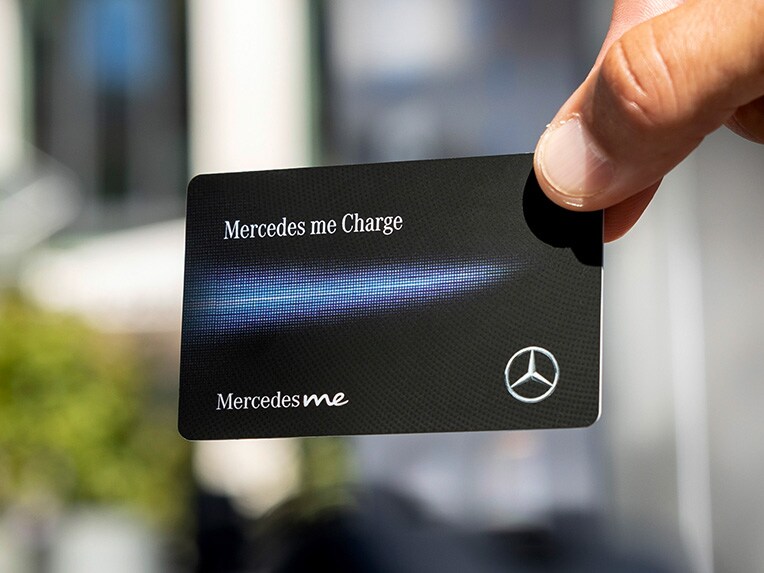 Recharger son véhicule en déplacement avec Mercedes me Charge pour le GLE de Mercedes-Benz.