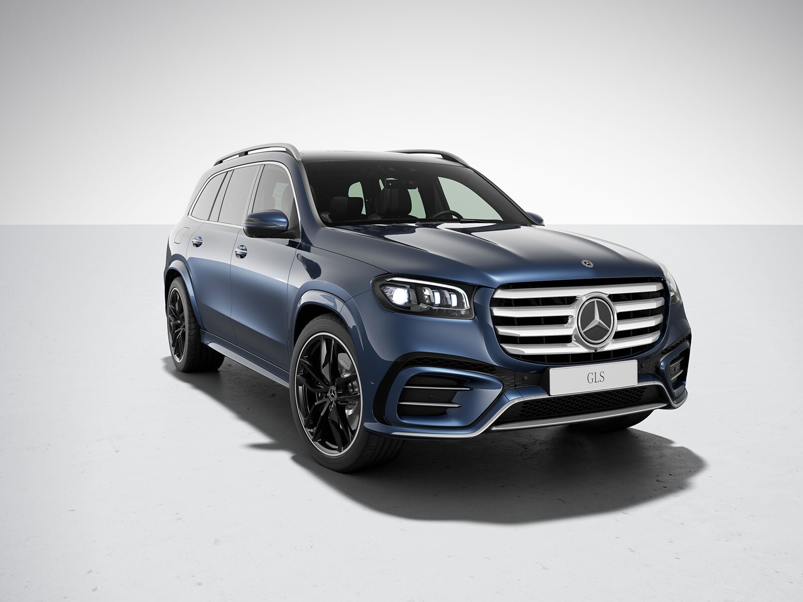 Der Mercedes-Benz GLS mit AMG Line.