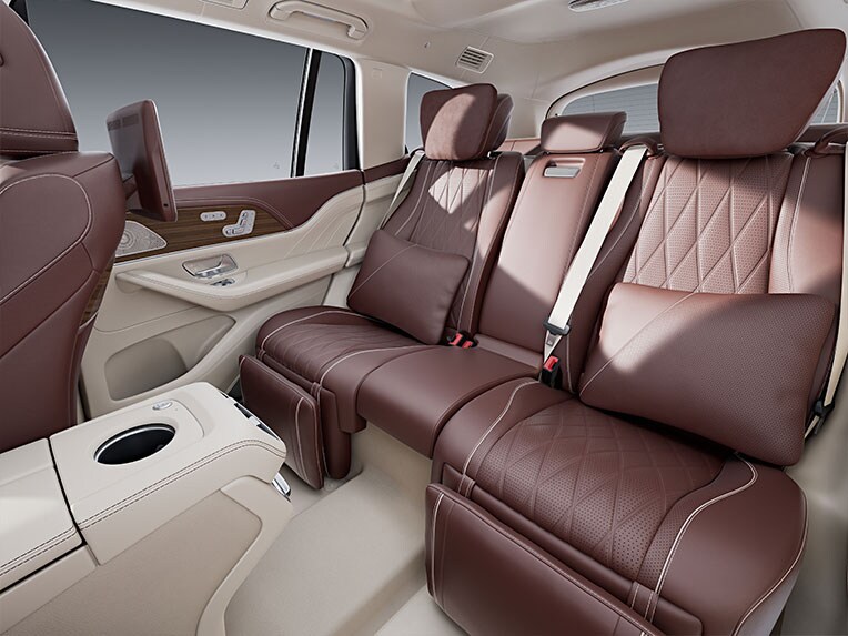 Gli interni della Mercedes-Maybach GLS con il pacchetto pelle MANUFAKTUR.