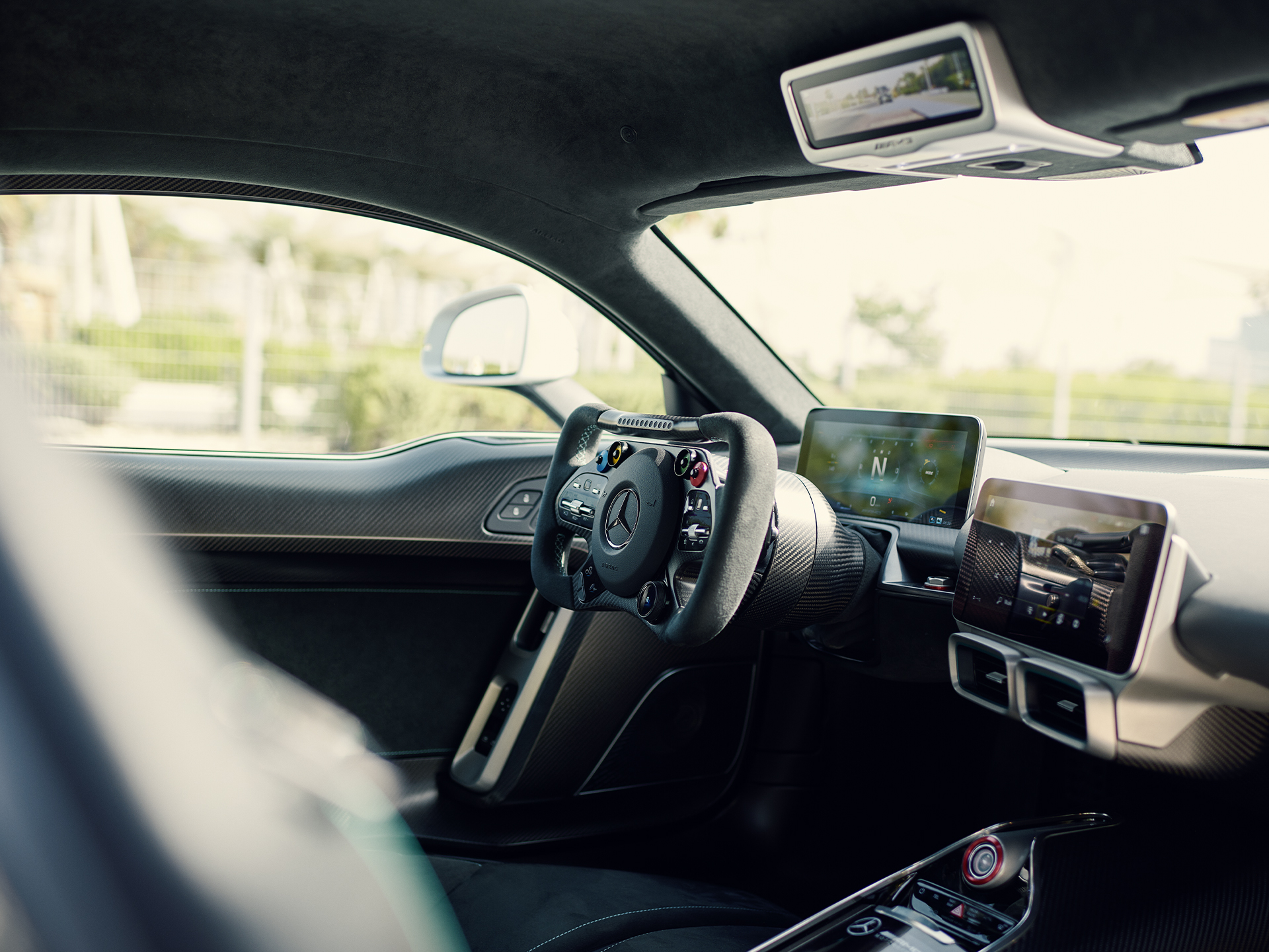 Interni | ONE | Mercedes-AMG Gli interni della Mercedes-AMG ONE.