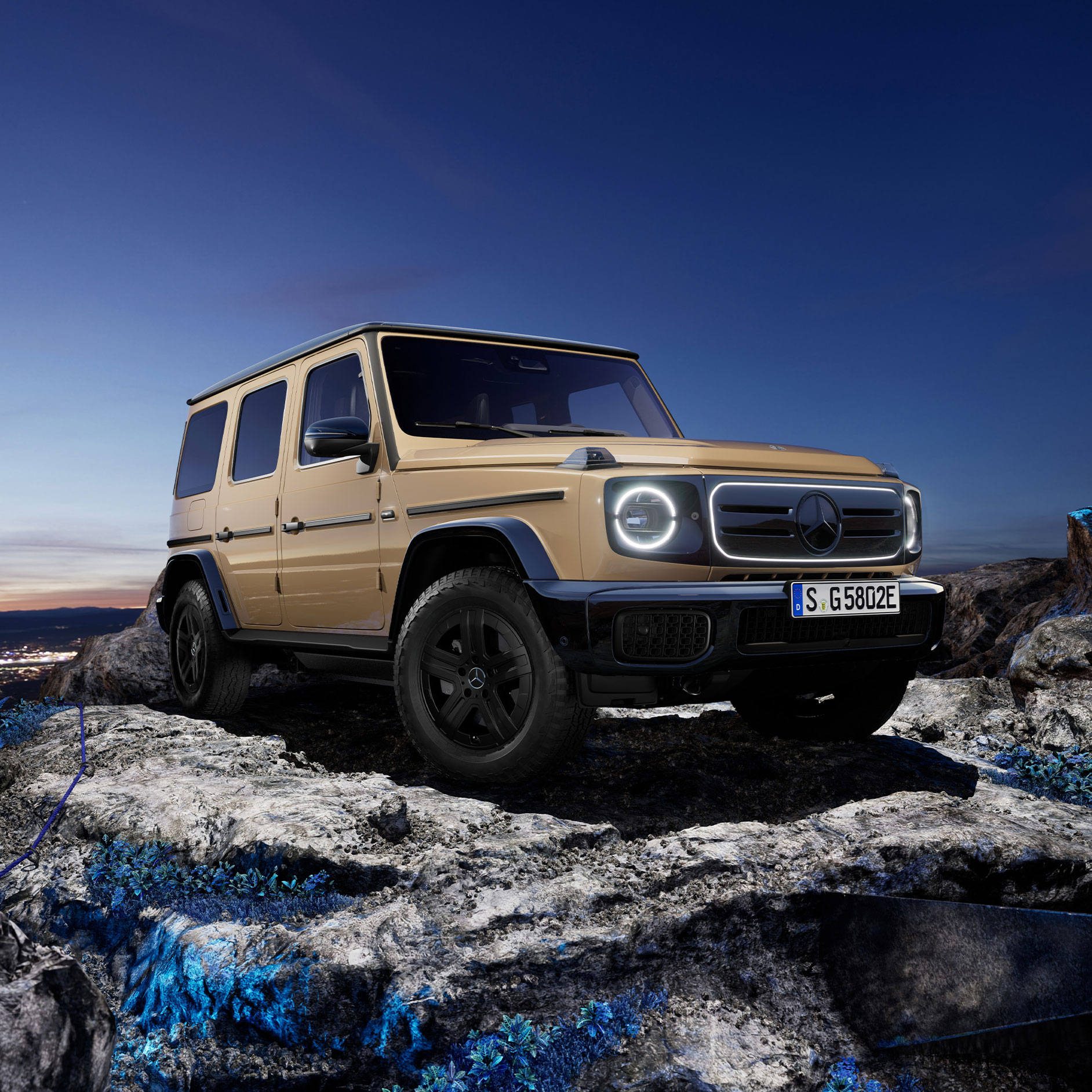 Classe G completamente elettrica | Mercedes-Benz SUV | Mercedes-Benz La Mercedes-Benz G 580 con tecnologia EQ su una roccia.