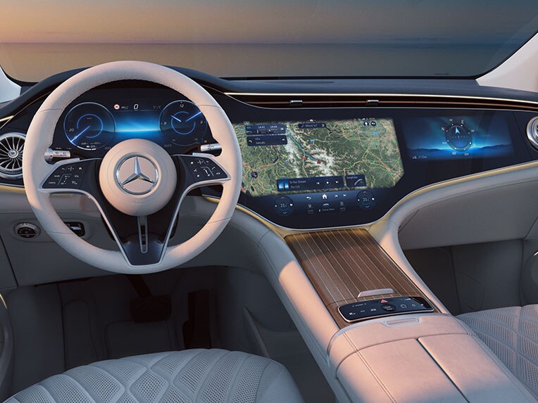 La navigation avec intelligence électrique de la Mercedes-Maybach EQS SUV.