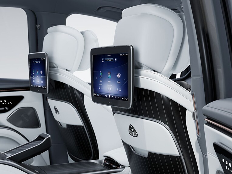 L'habillage de dossier MANUFAKTUR dans l'habitacle de la luxueuse Mercedes-Maybach EQS SUV.