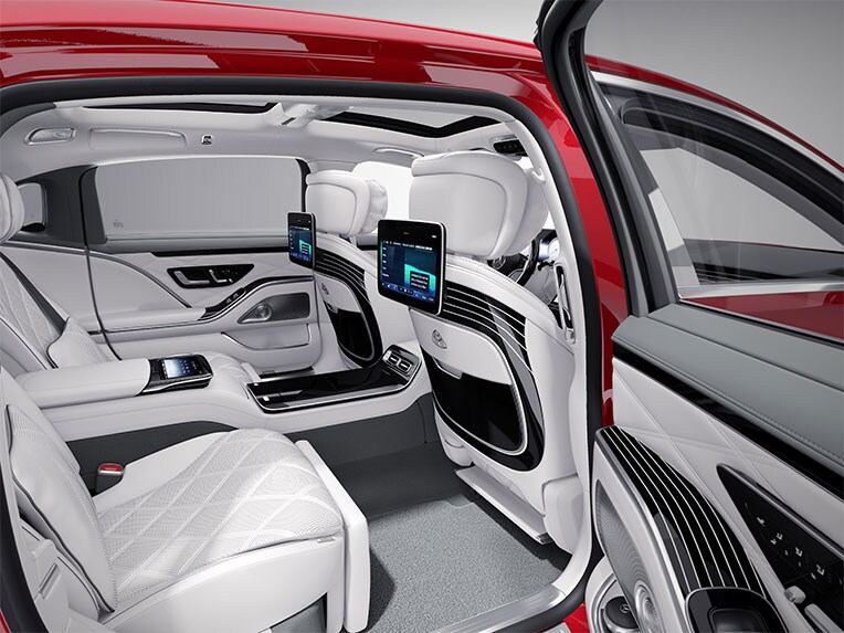 L’intérieur de la Mercedes-Maybach Classe S avec pack haut de gamme.
