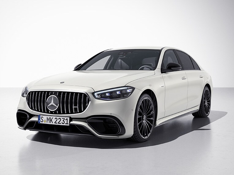 Das Exterieur der Mercedes-AMG S 63 E PERFORMANCE Limousine mit AMG Night-Paket.