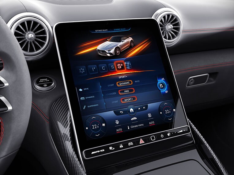 Le Pack DYNAMIC PLUS AMG dans l'habitacle de la Mercedes-AMG SL Roadster.