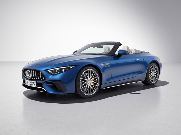 Gli esterni della Mercedes-AMG SL Roadster con pacchetto elementi decorativi cromati AMG per gli esterni.