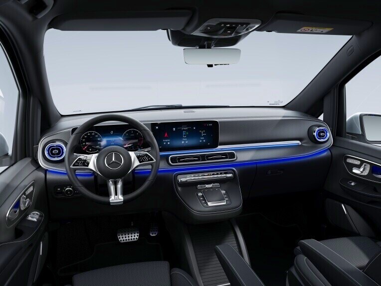 AMG-typische Elemente und hochwertige Details steigern die Sportlichkeit und Individualität Ihres Fahrzeugs.