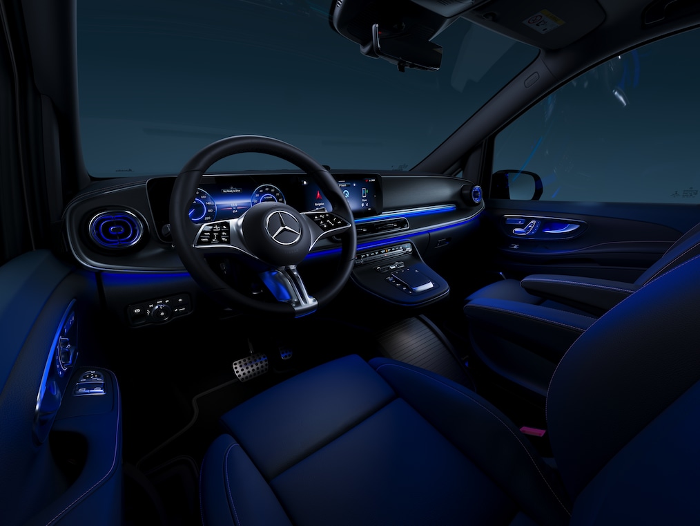 L'illuminazione di atmosfera in 64 colori della Classe V Marco Polo HORIZON.