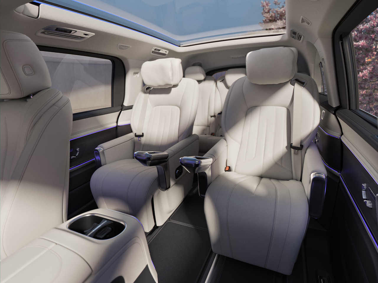 VLE | Mercedes-Benz Vengono mostrati gli interni del VLE di Mercedes-Benz.
