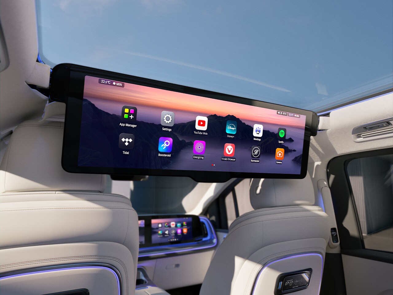 Die MBUX Rear Space Experience mit einem ausziehbaren 78,8 cm (31,3") großen, hochauflösenden Display.