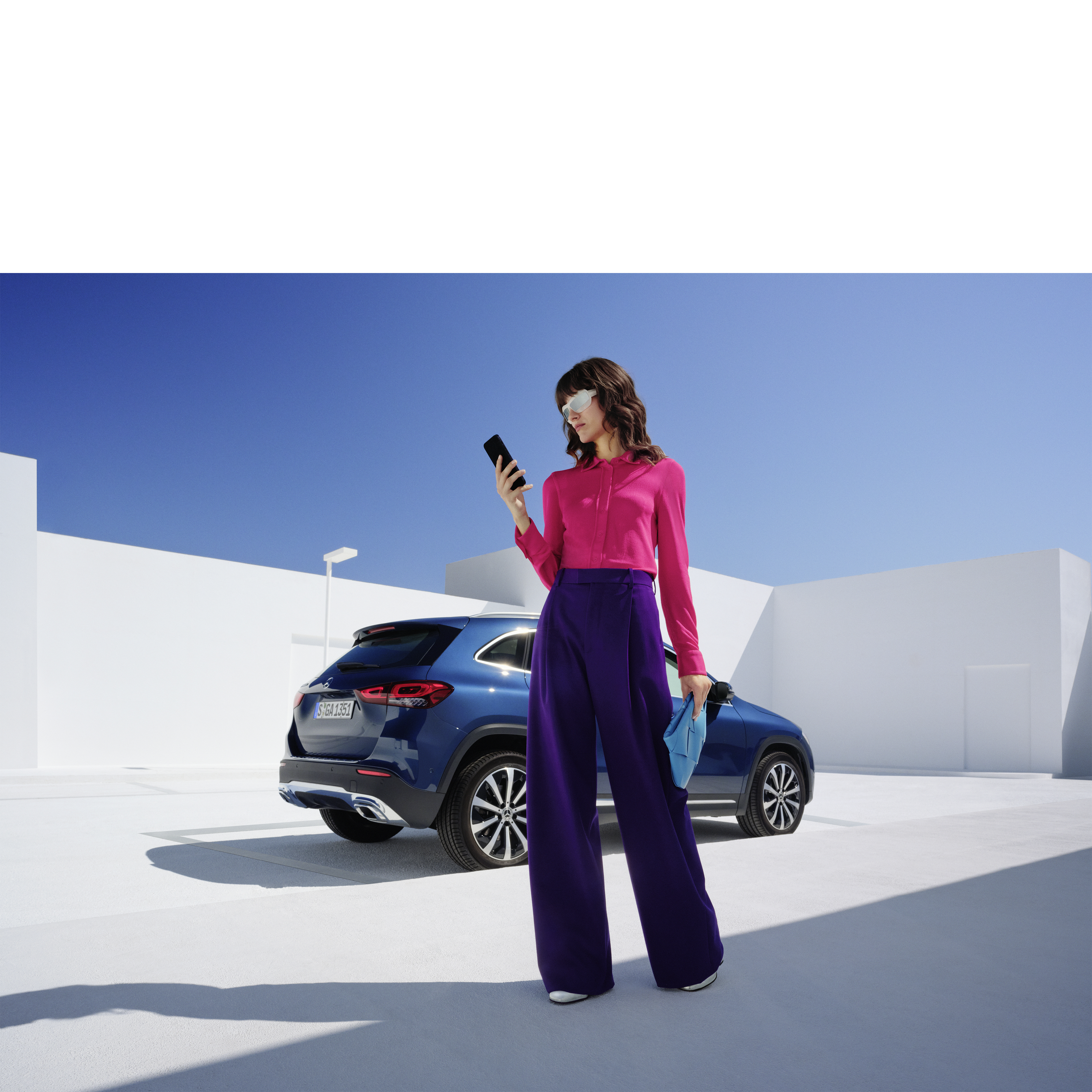 Mercedes me ID | Mercedes-Benz Nel sistema multimediale MBUX di una Mercedes-Benz vengono selezionati i Digital extras.