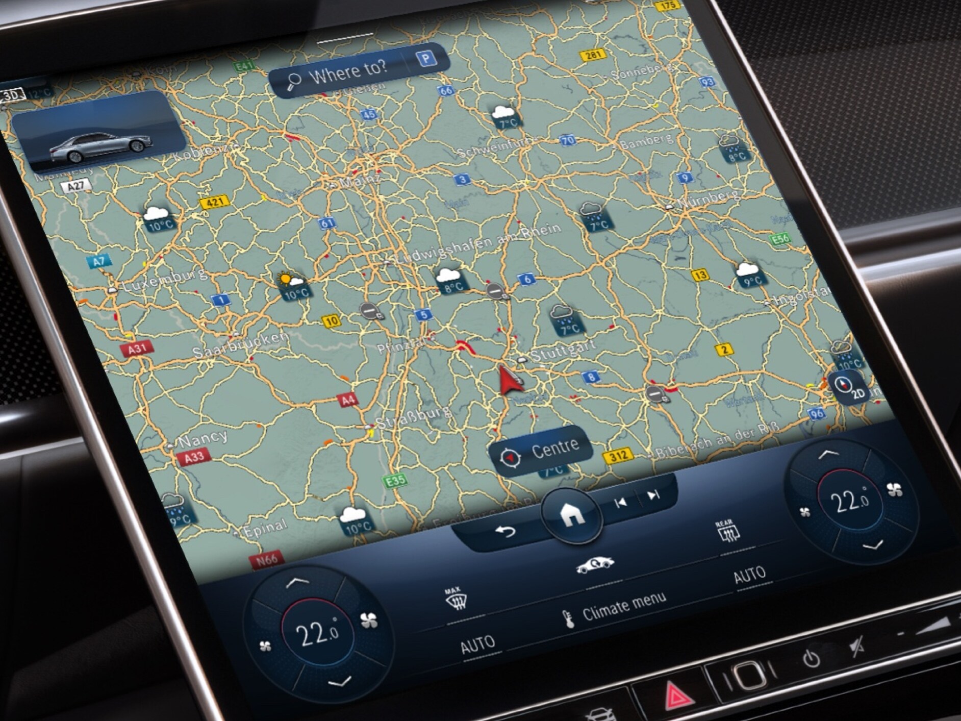 Le système multimédia MBUX affiche la météo dans la région de destination grâce au service connecté Carte météorologique.
