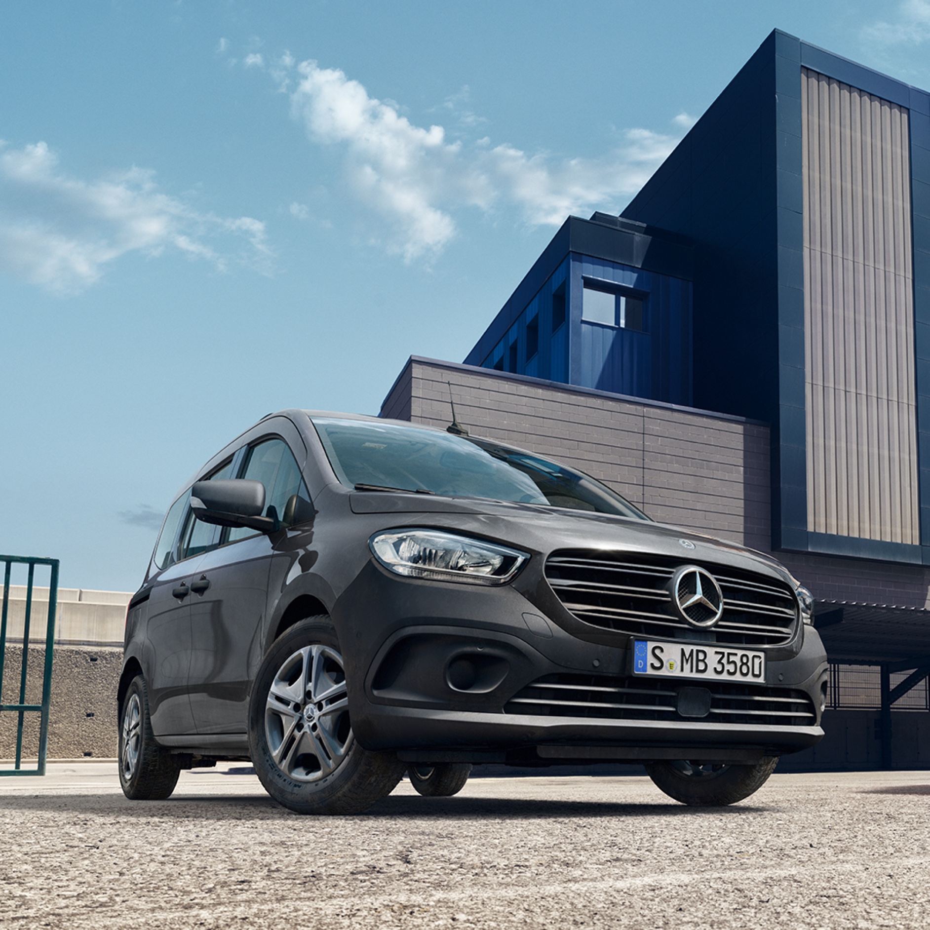 Citan Tourer | Mercedes-Benz Le Mercedes-Benz Citan Tourer en action.