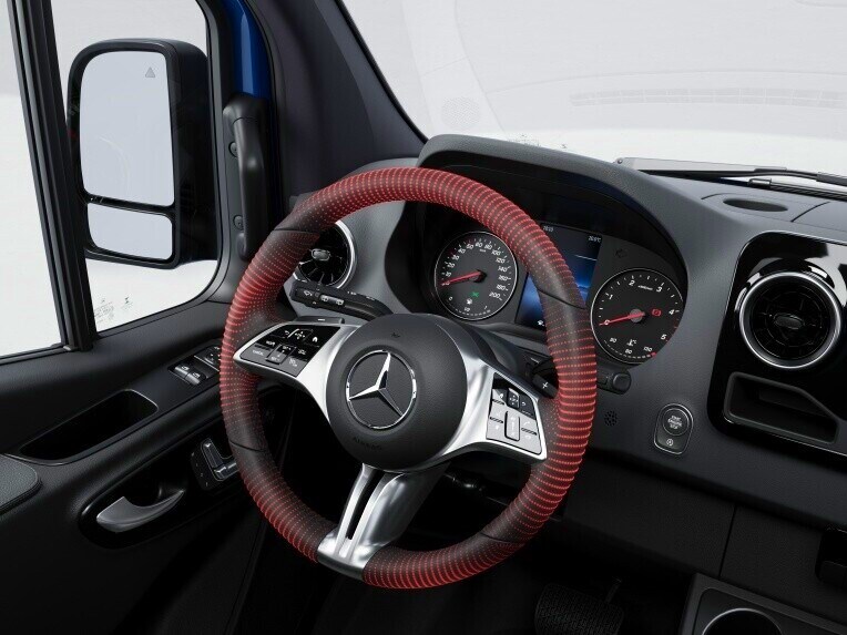 Le chauffage du volant pour le Mercedes-Benz eSprinter châssis-cabine.