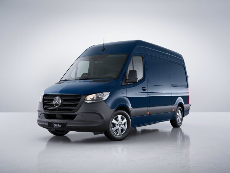 La linea di equipaggiamento BASE di Mercedes-Benz eSprinter Furgone.