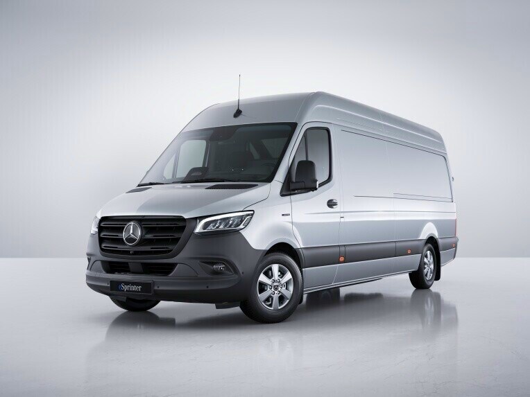 La linea di equipaggiamento SELECT di Mercedes-Benz eSprinter Furgone.