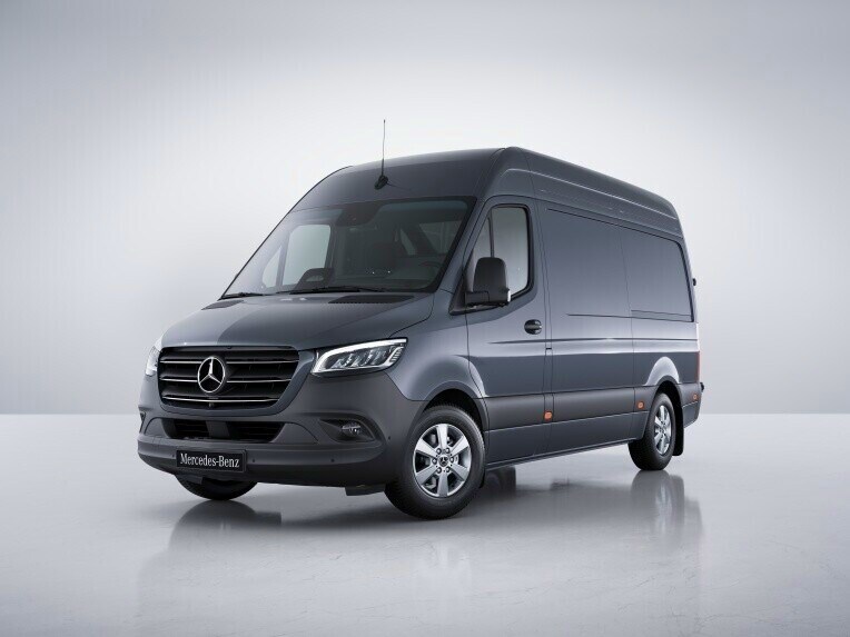 Le Mercedes-Benz Sprinter Fourgon avec la ligne d'équipement SELECT.