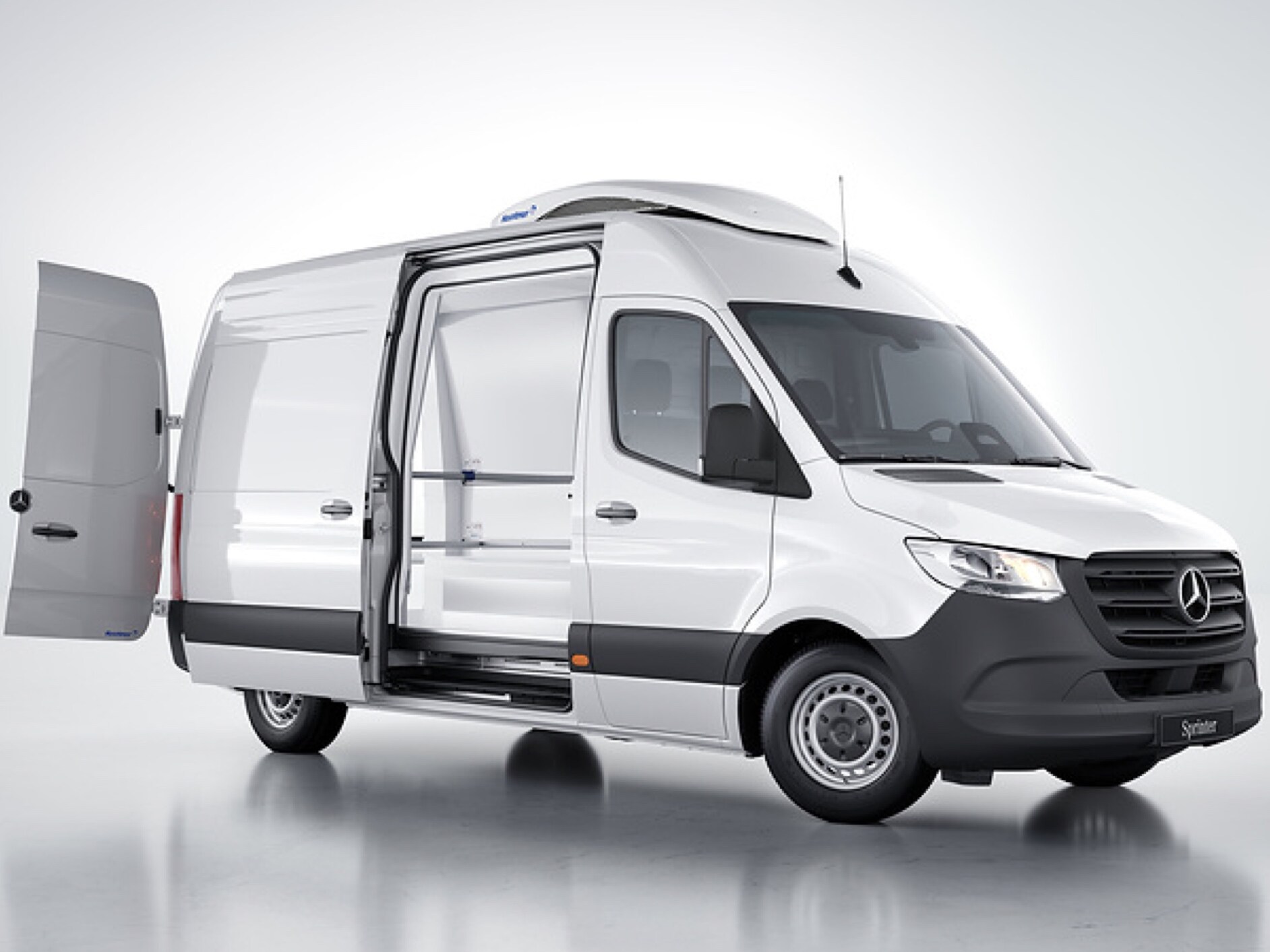 Il Mercedes-Benz Sprinter Furgone con una soluzione industriale VanSolution.