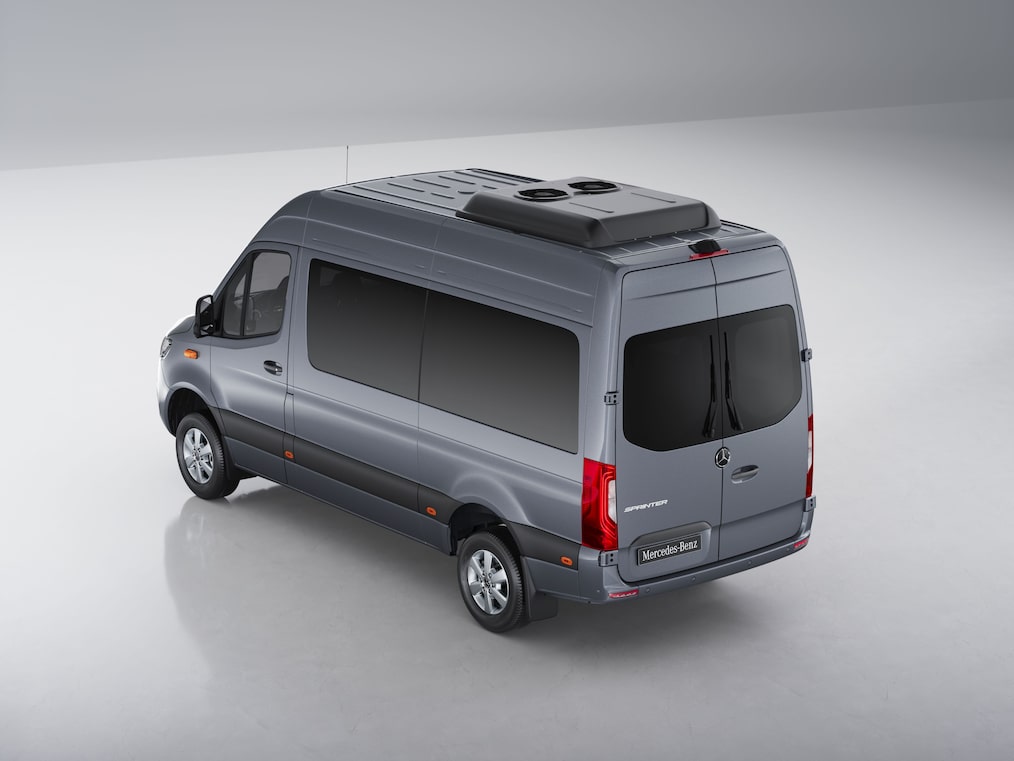 Il Mercedes-Benz Sprinter Tourer con trazione integrale 4x4 con Torque-on-Demand.