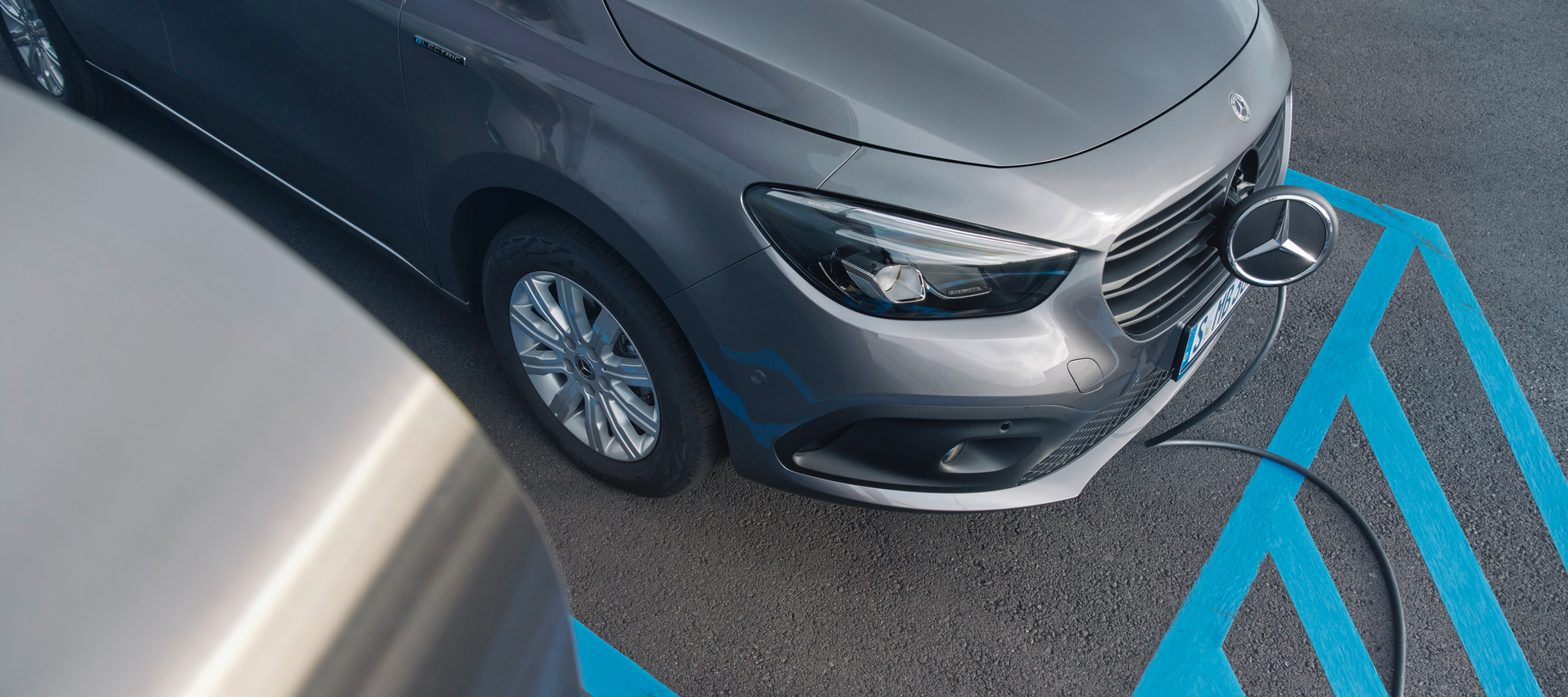 Fahrzeugvergleich | eCitan Tourer | Mercedes-Benz Das Exterieur des Mercedes-Benz eCitan Tourer.