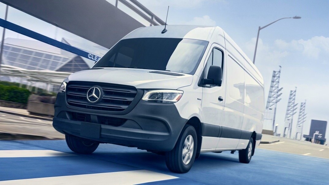 Alle neuen Nutzfahrzeuge | Abmessungen & Funktionen | Mercedes-Benz
