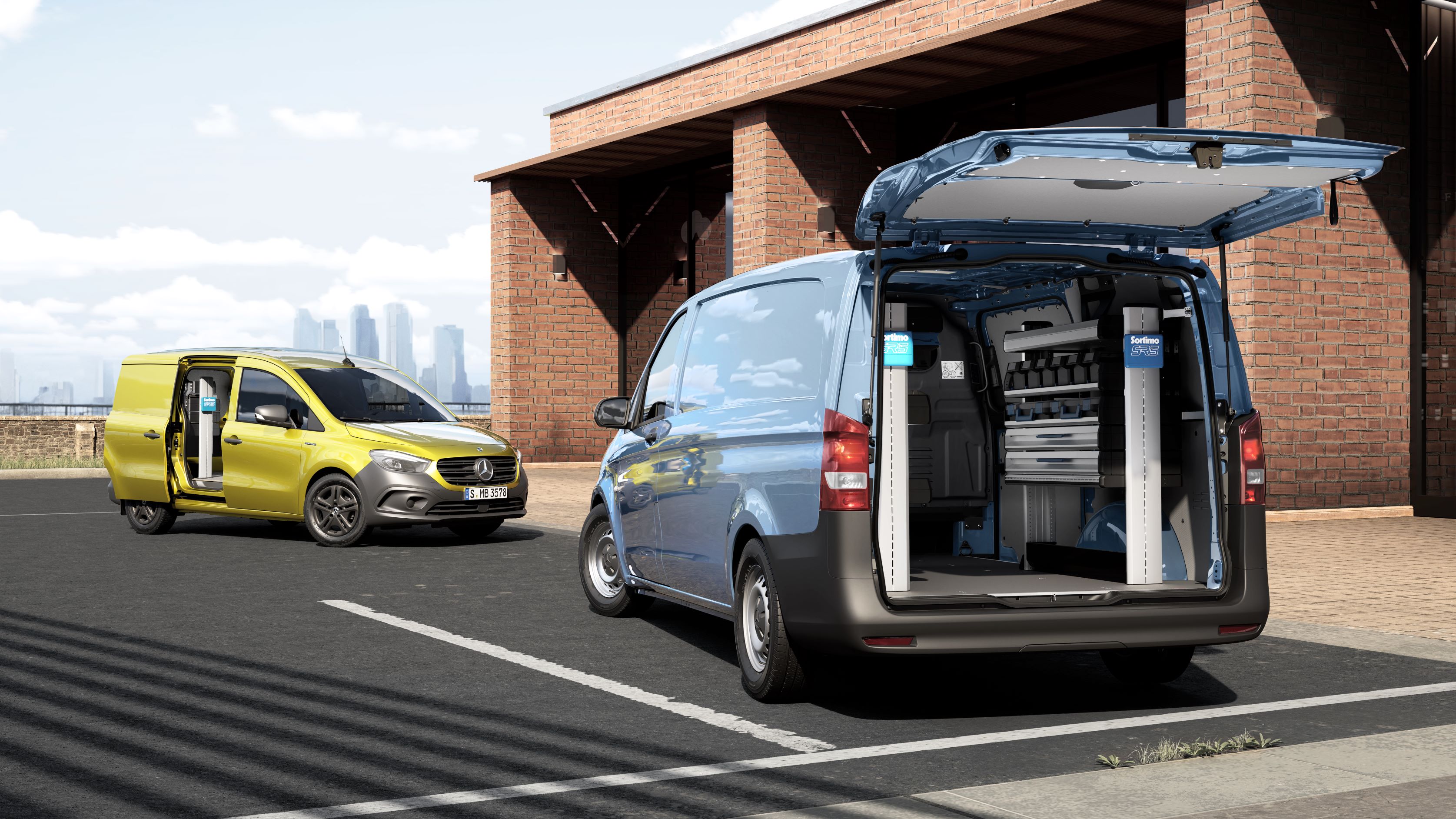 VanSolution | Vito e Citan | Mercedes-Benz Il Vito e il Citan con le scaffalature per veicoli commerciali.