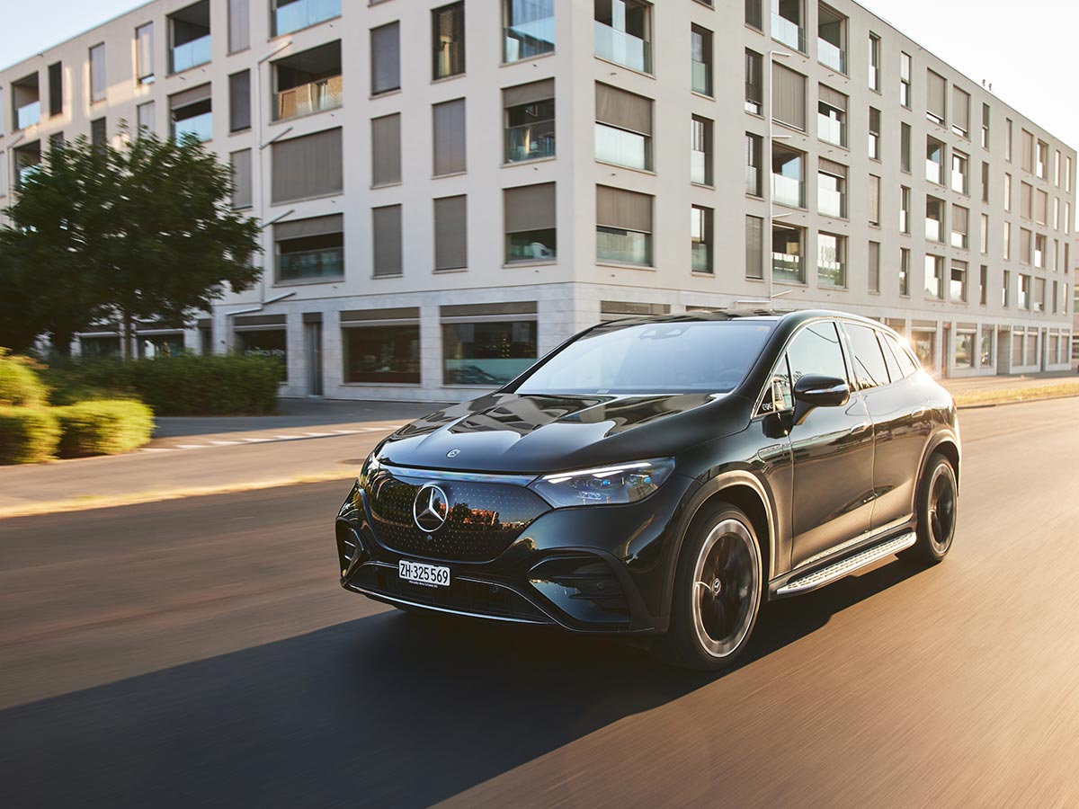 Mercedes-Benz EQE 350 4MATIC SUV Mercedes-Benz EQE 350 4MATIC SUV